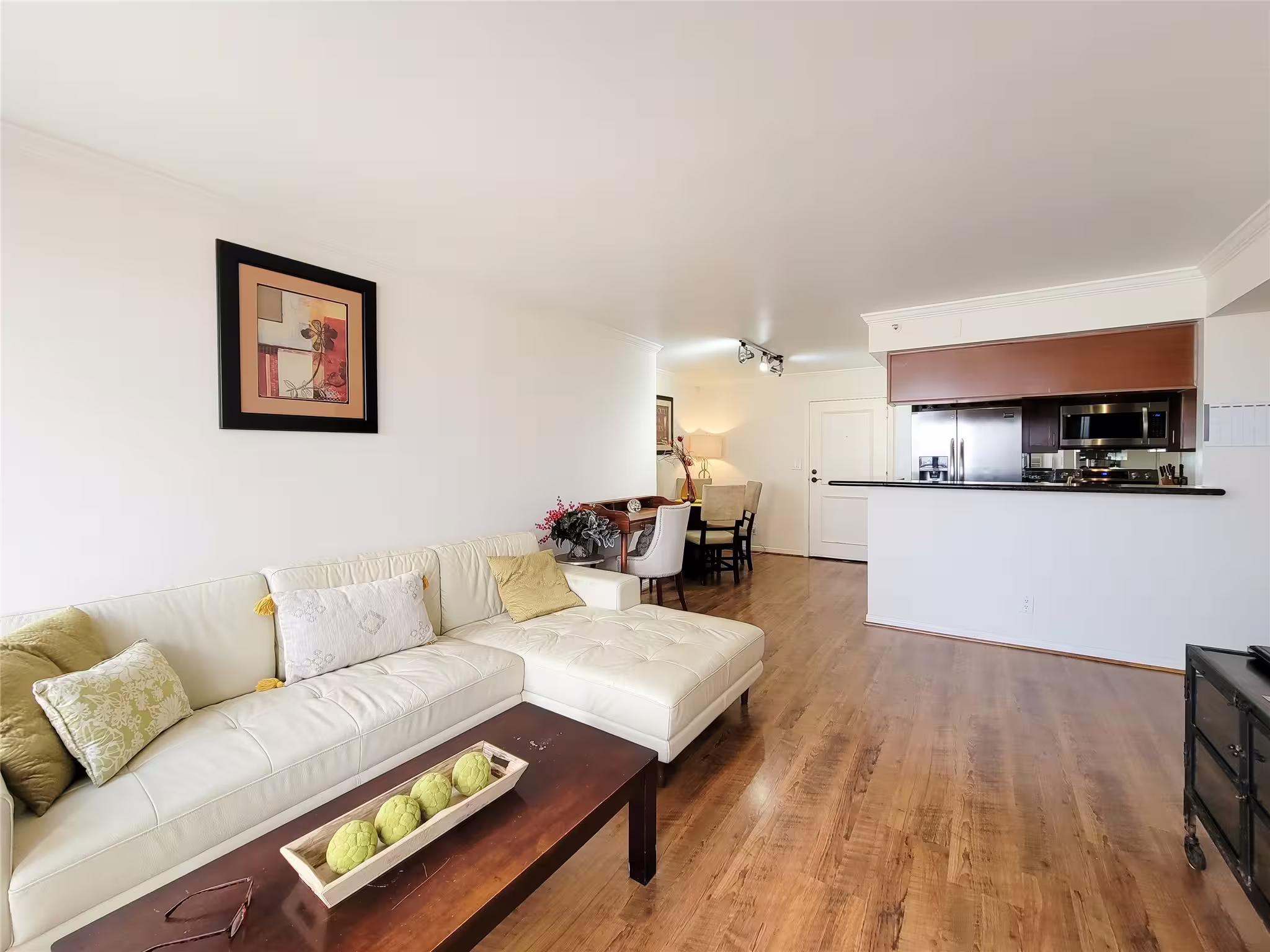 Photo of 3525 Sage Road 1605, Houston, TX 77056