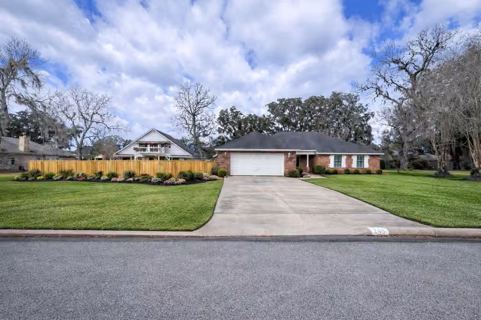 Photo 3 of 248 Wentworth Drive, West Columbia, TX