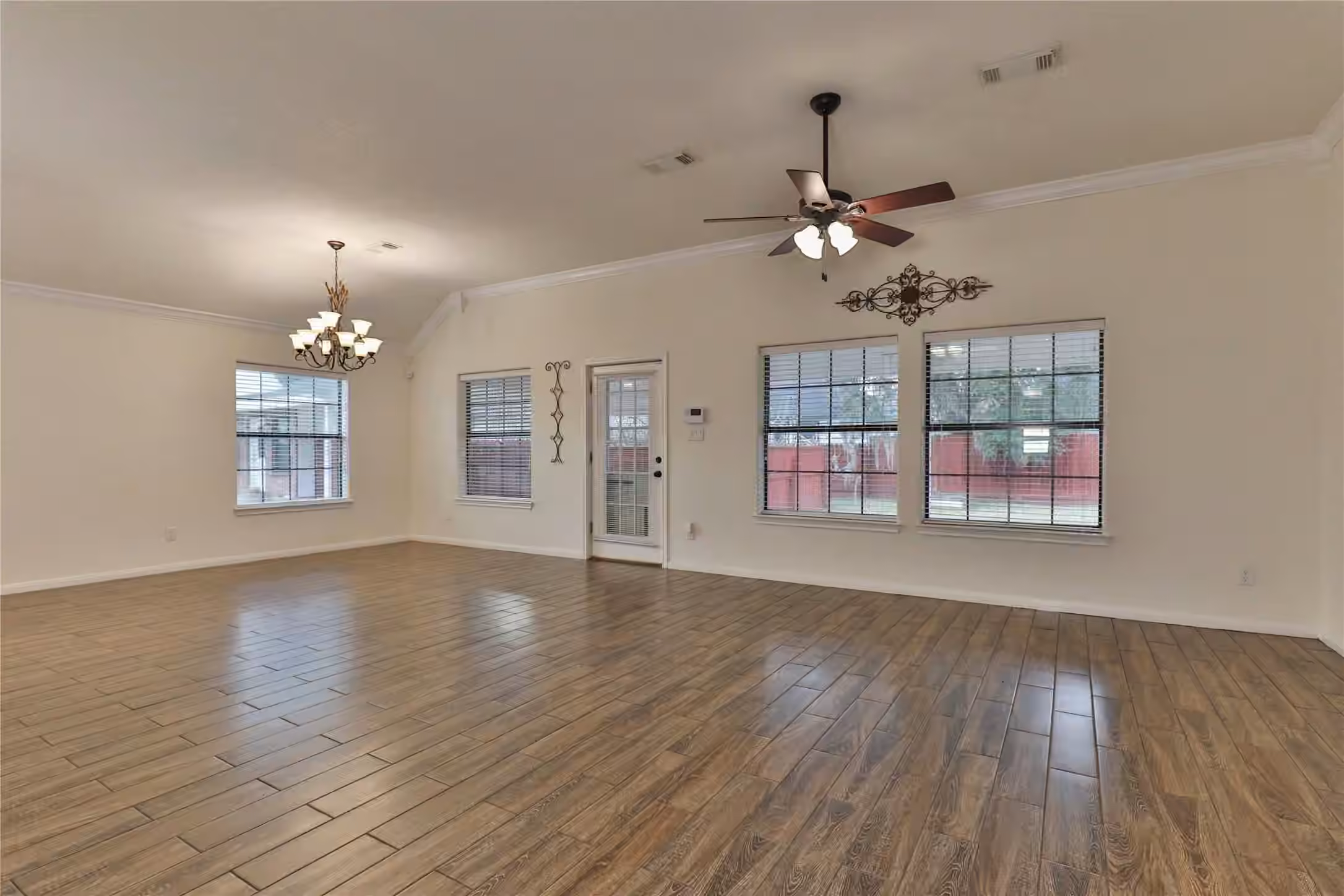 Photo 5 of 248 Wentworth Drive, West Columbia, TX