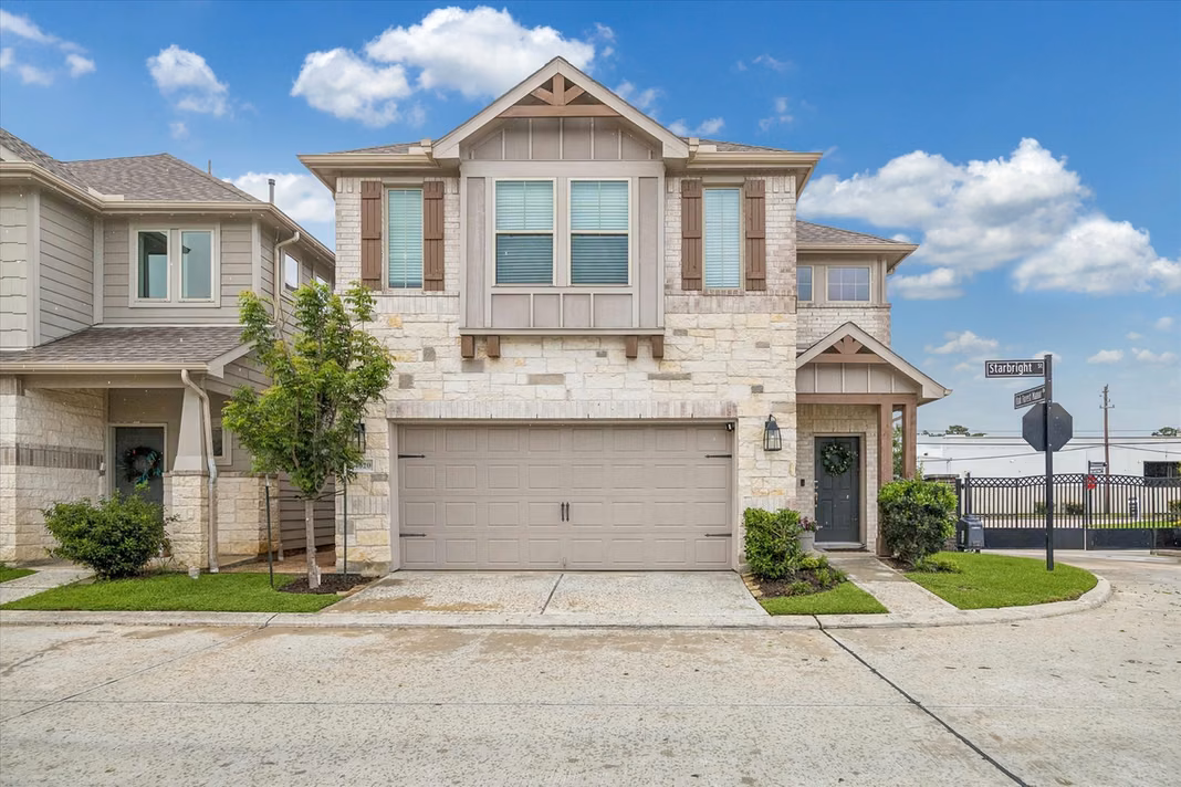 Photo of 4020 Starbright Street, Houston, TX
