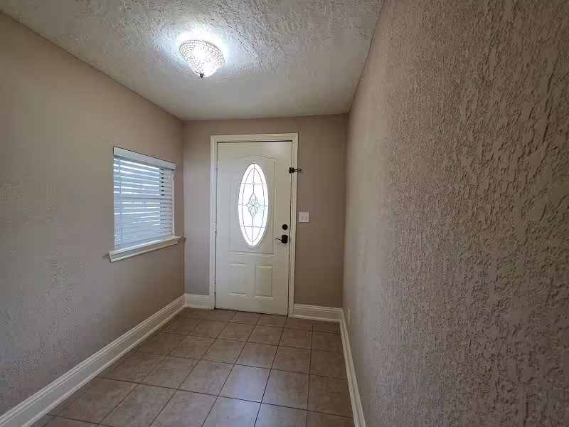 Photo 3 of 935 Grand Junction Drive, Katy, TX
