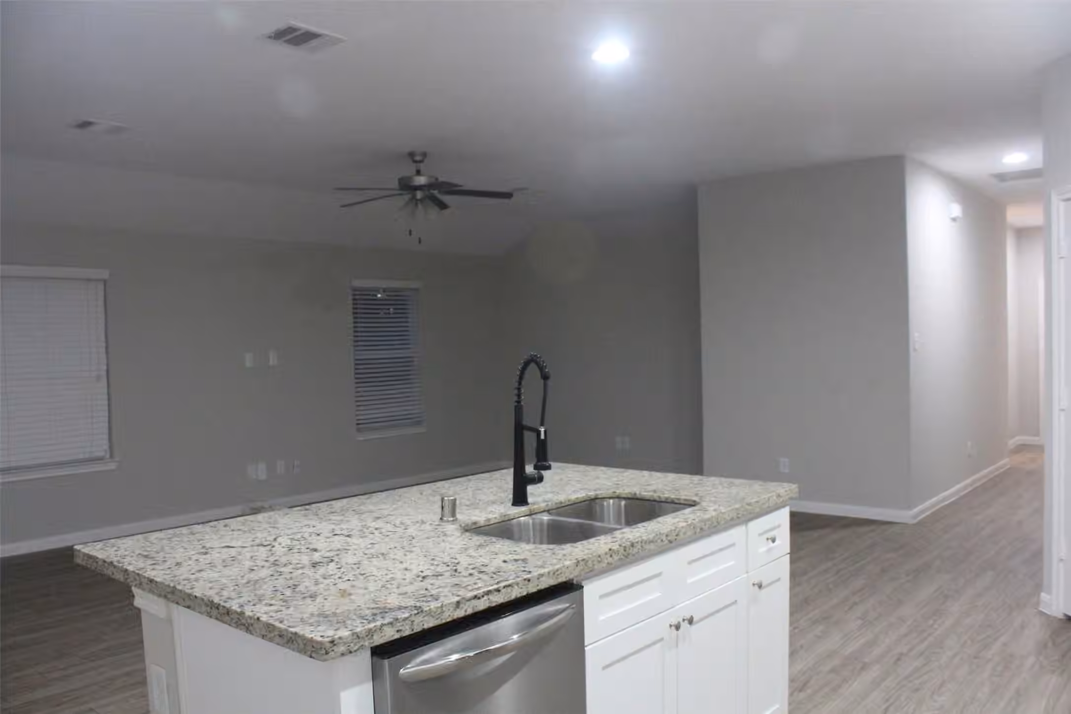 Photo 7 of 26433 Easy Street, Magnolia, TX