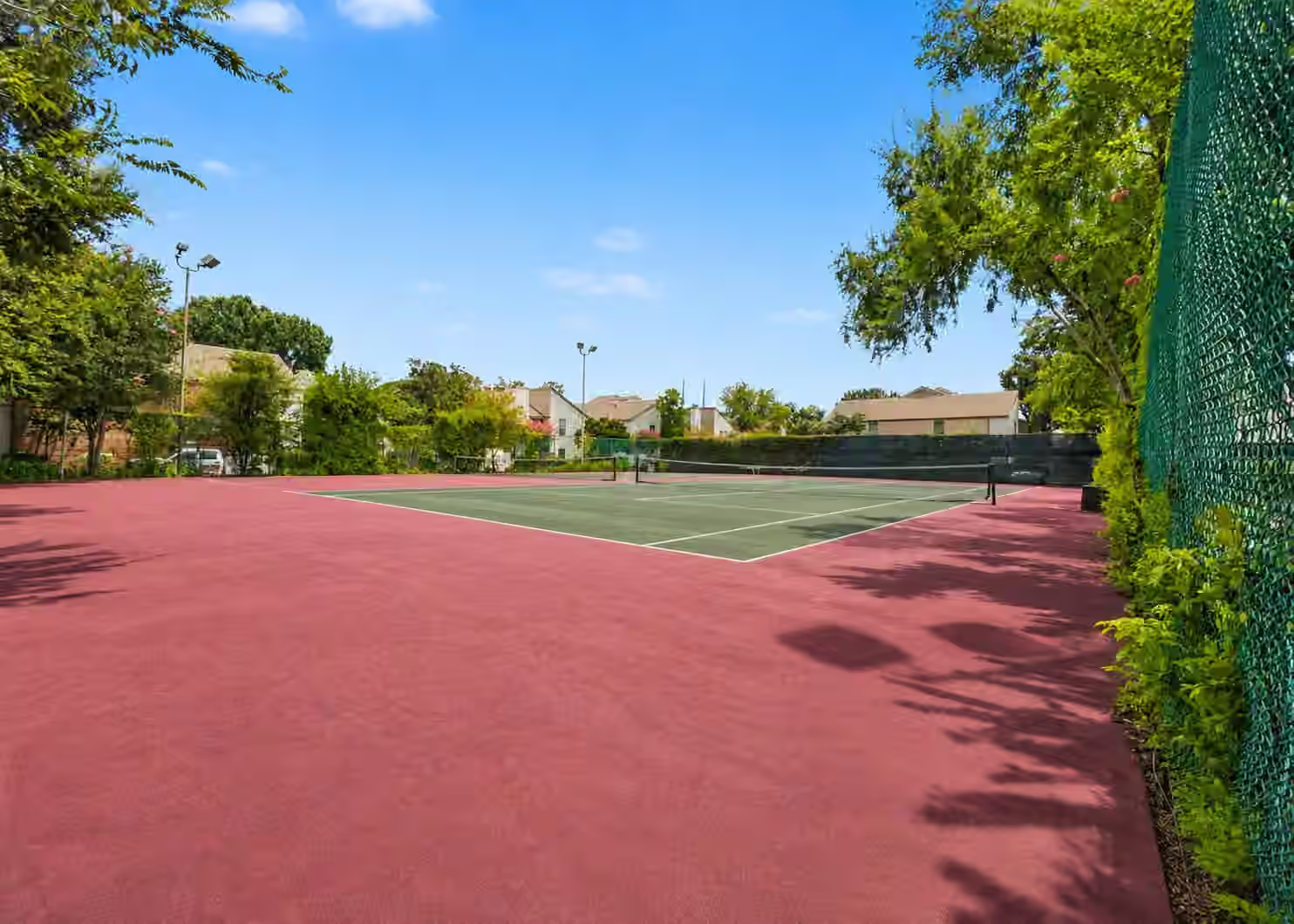 Photo 4 of 10047 Westpark Drive 77, Houston, TX