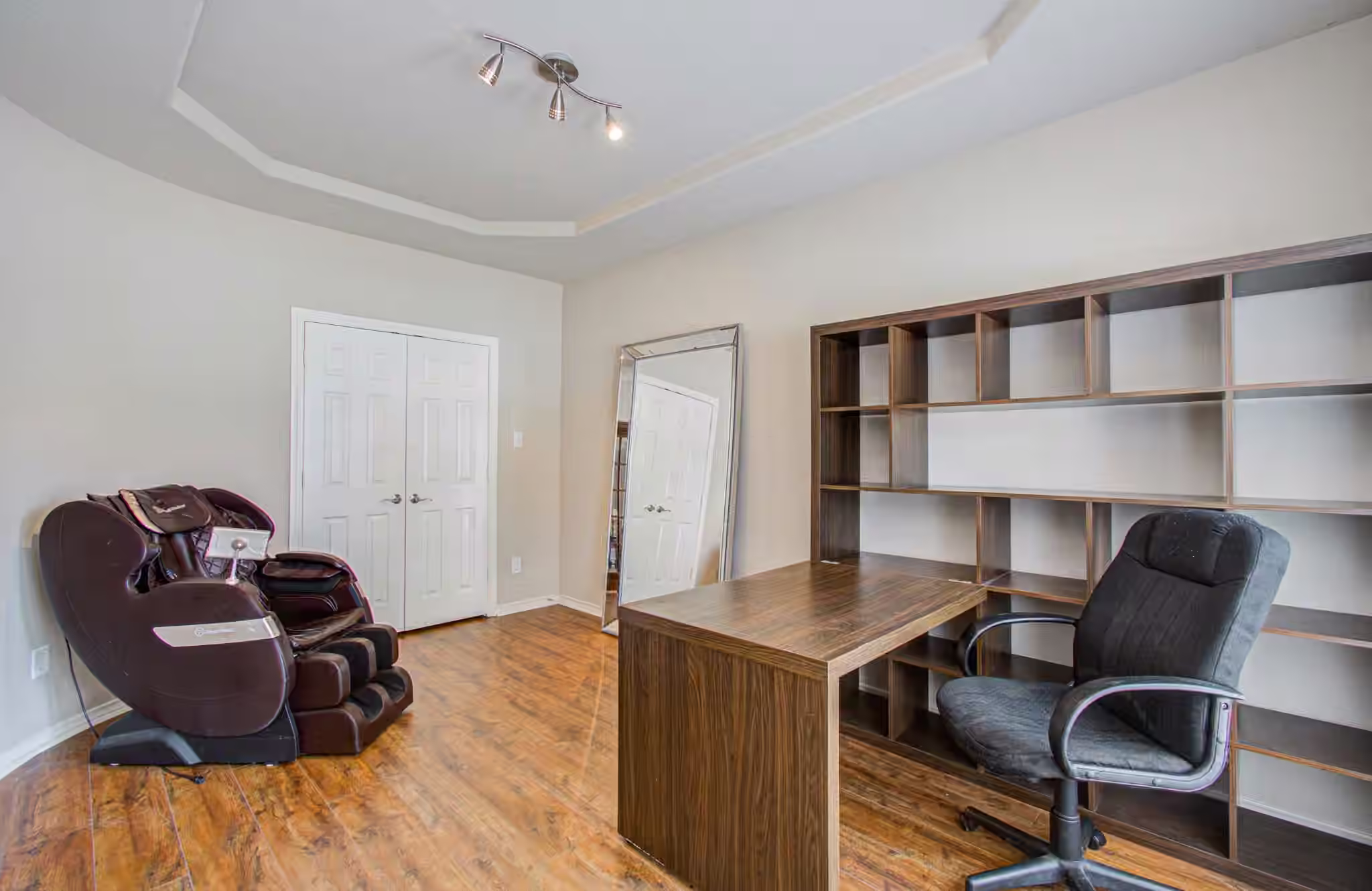 Photo 7 of 8634 Cape Royal Drive, Cypress, TX