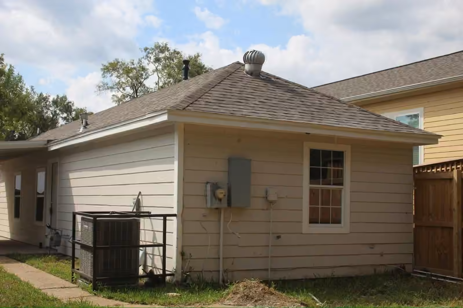 Photo 2 of 13831 Northlake Drive, Houston, TX