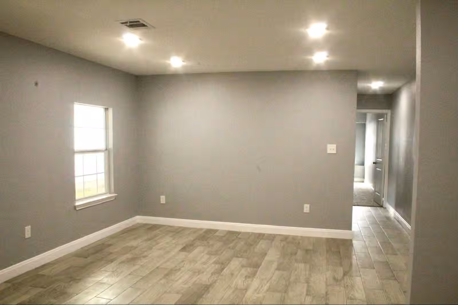 Photo 7 of 13831 Northlake Drive, Houston, TX