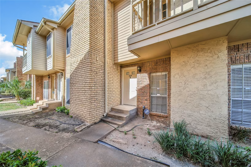 Photo 2 of 3600 Jeanetta Street 604, Houston, TX