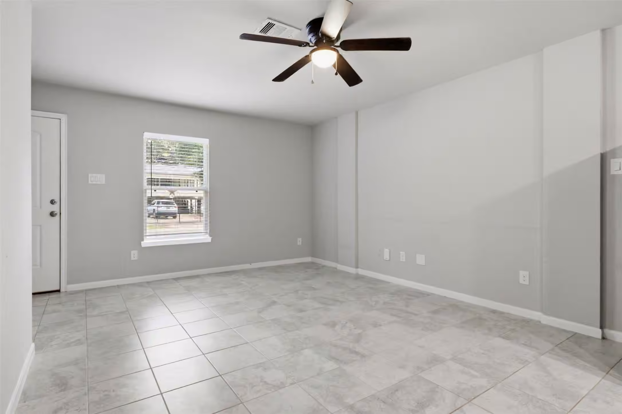 Photo 5 of 15081 Travis Lane, Willis, TX