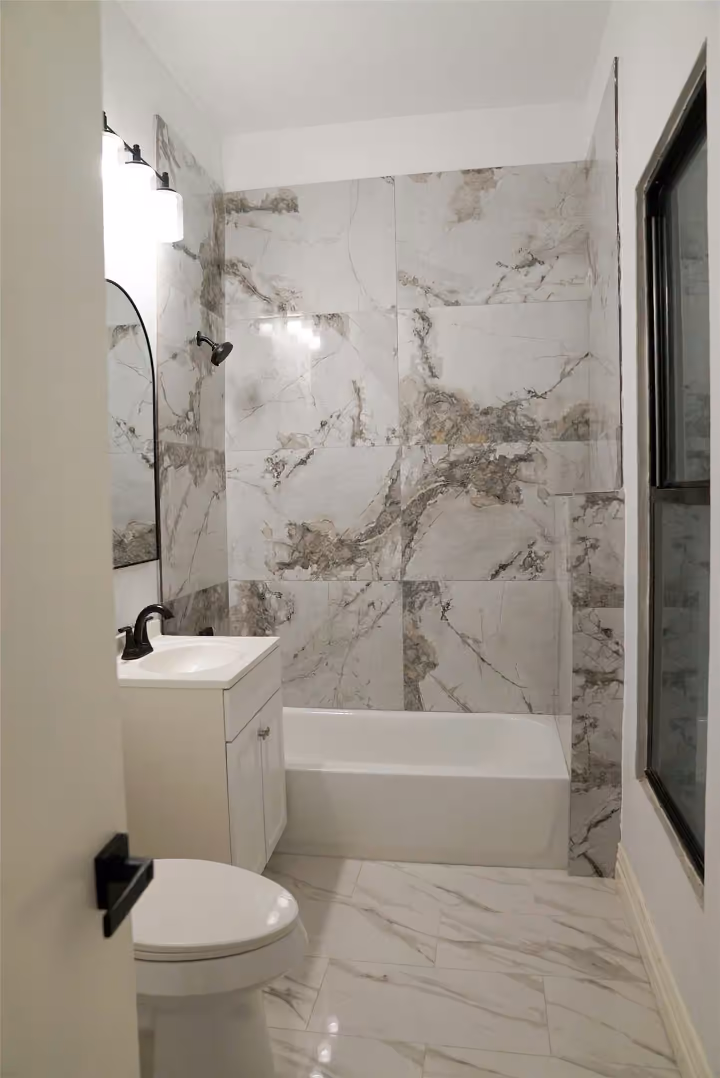 Photo 6 of 3411 Avenue R, Galveston, TX
