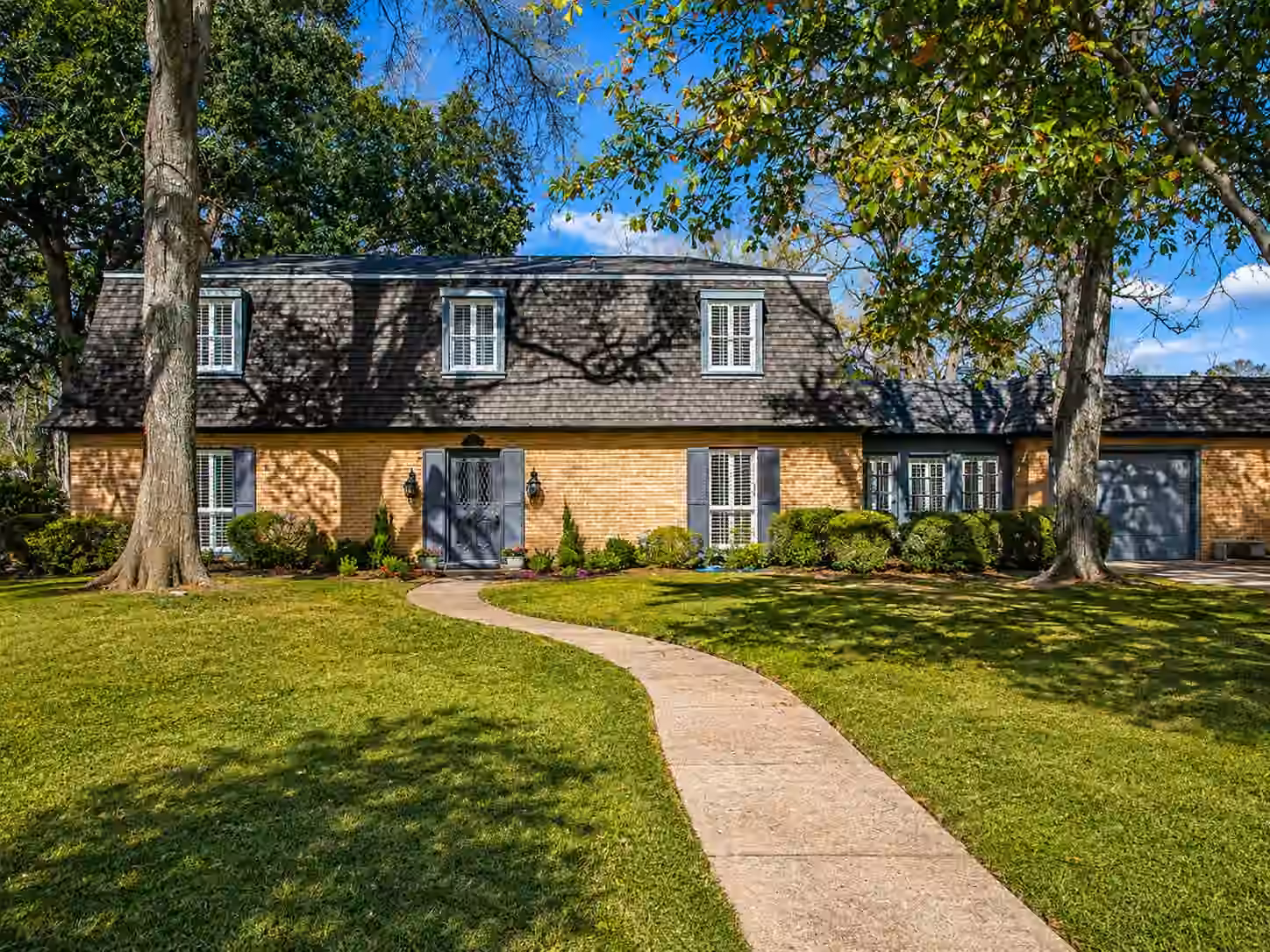 Photo of 1701 Monta Street, Liberty, TX