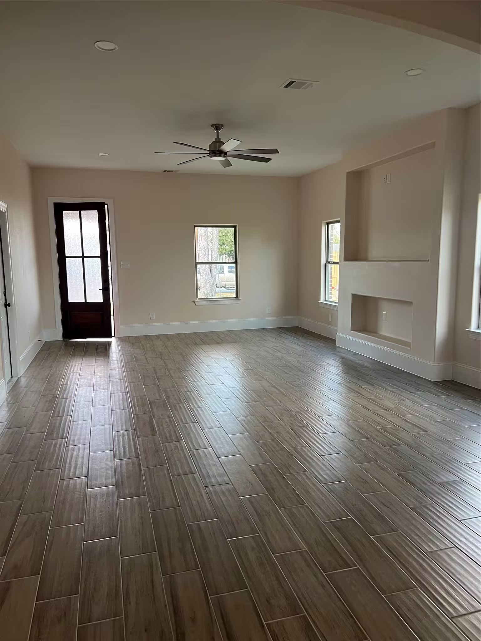 Photo 3 of 1019 Ellington Street, Houston, TX