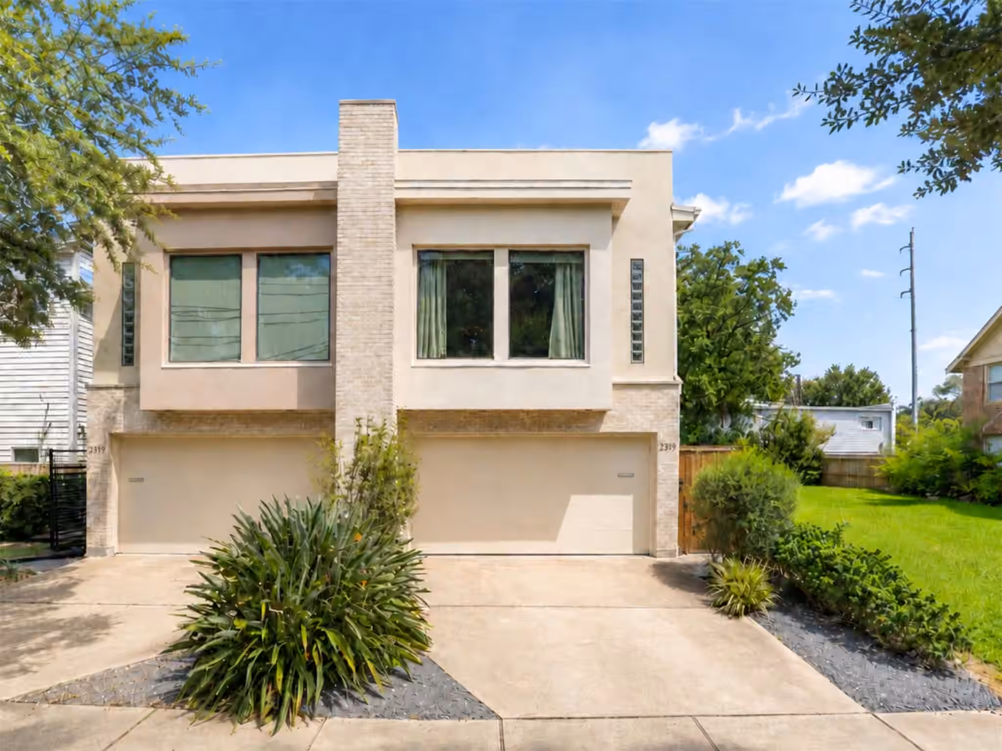 Photo 7 of 2315 Park Street, Houston, TX