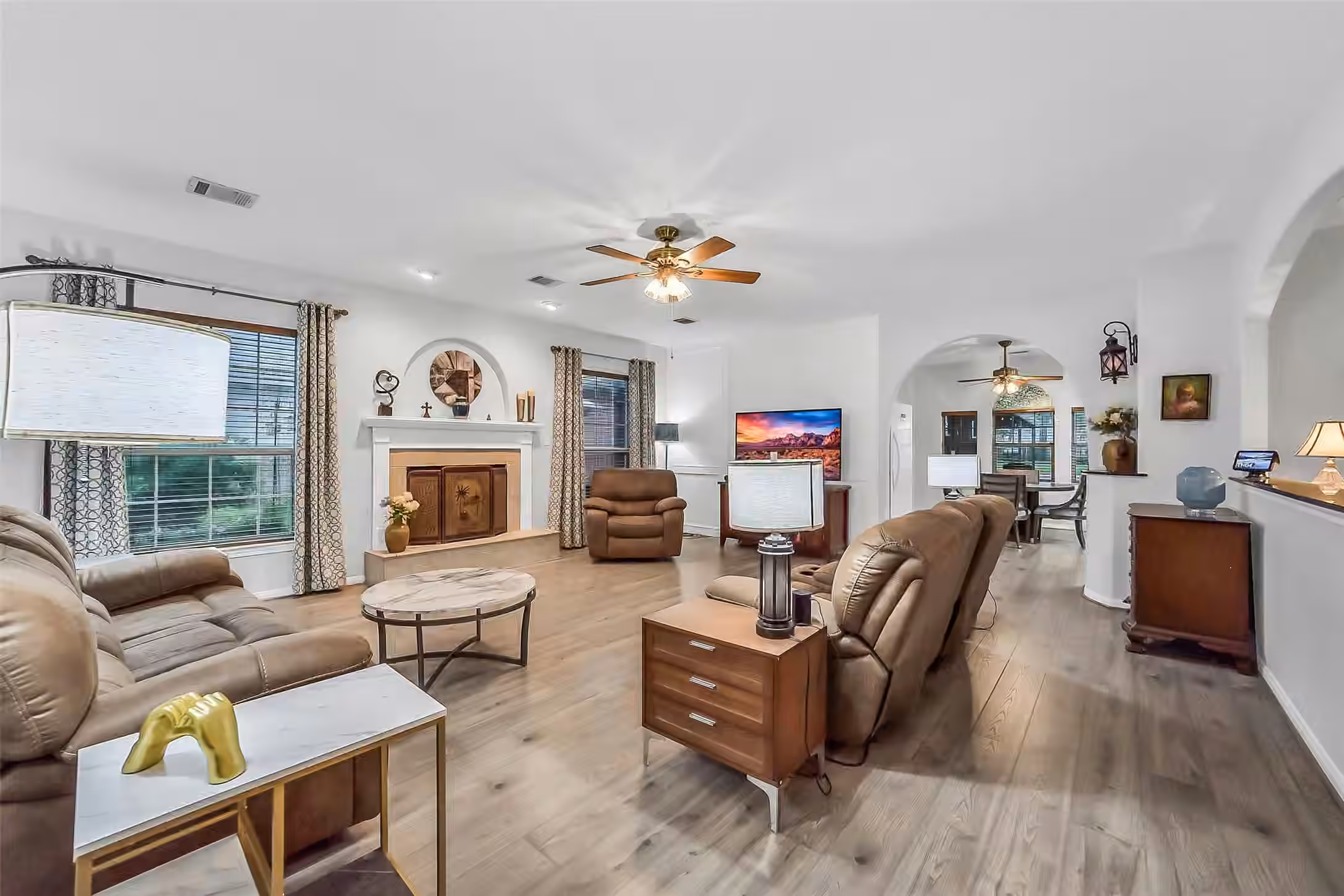 Photo 7 of 18403 Bluffview Drive, Crosby, TX