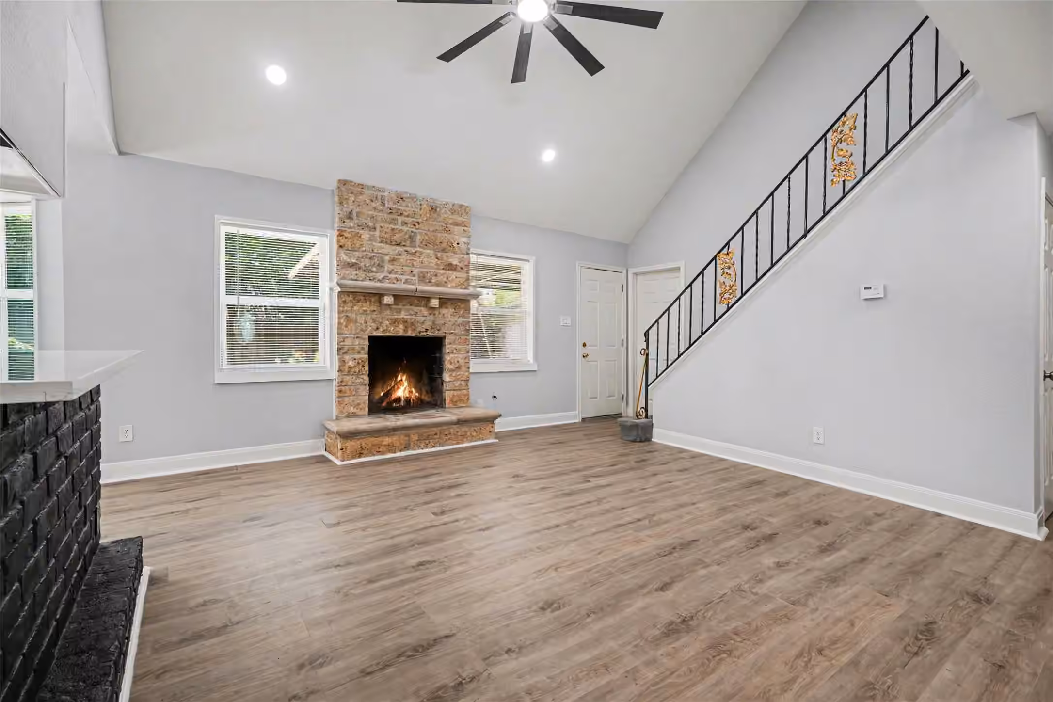 Photo 4 of 10802 Sagetrail Drive, Houston, TX