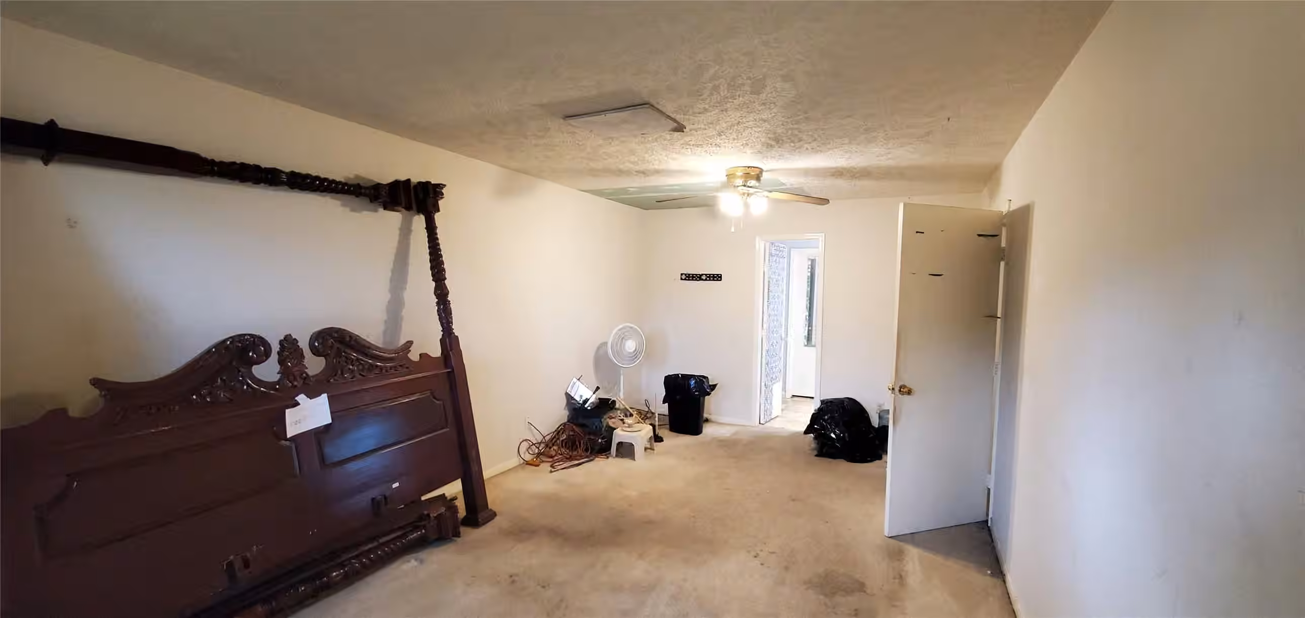 Photo 5 of 10350 Sageglow Drive, Houston, TX