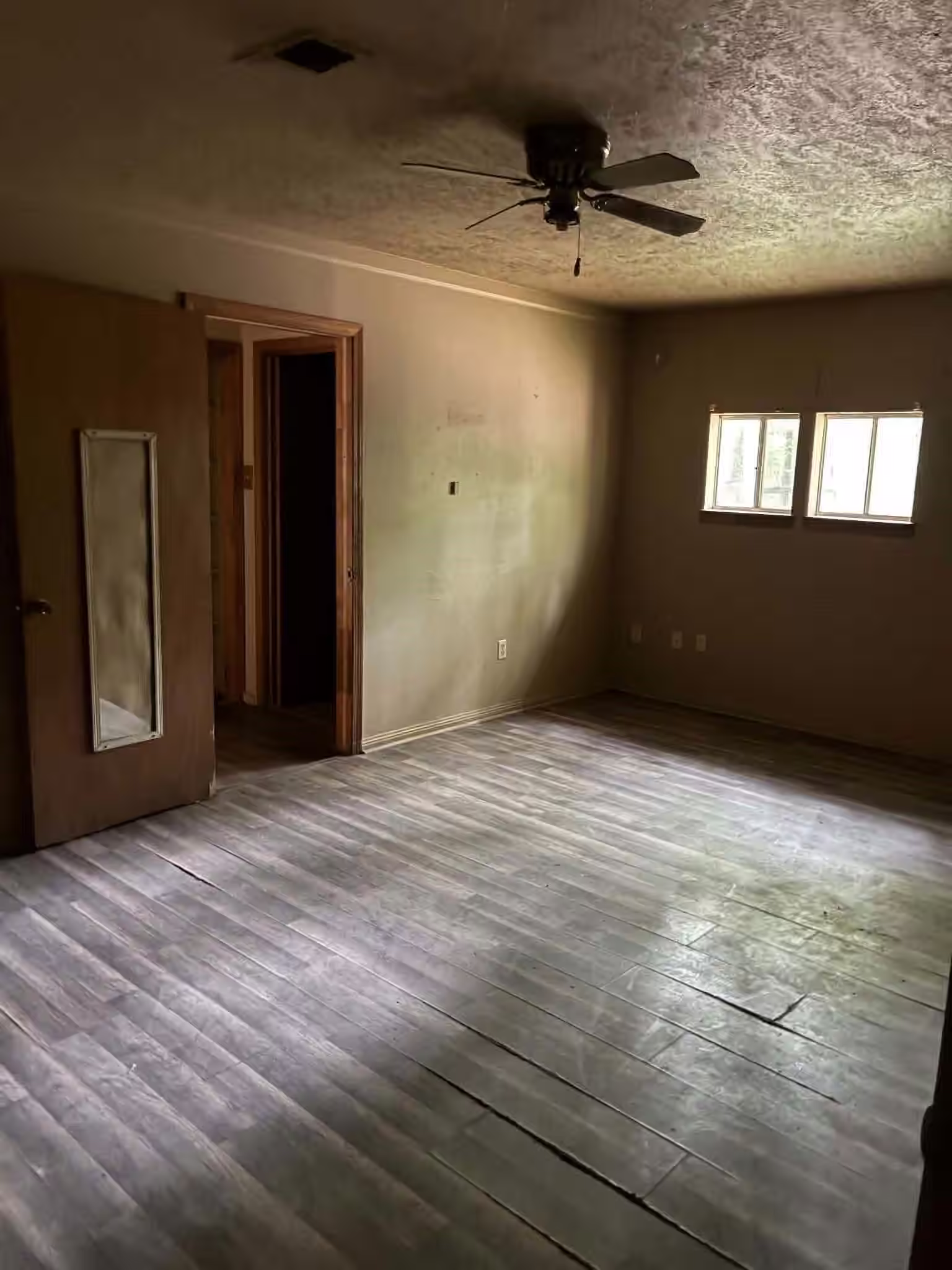 Photo 4 of 360 L R Outlaw Lane, Cleveland, TX