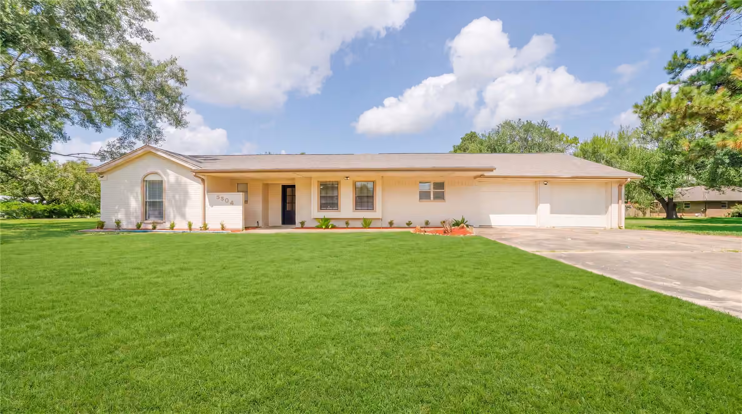 Photo of 3304 Bruce Hall Road, Santa Fe, TX 77510