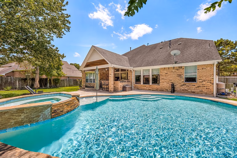 Photo 5 of 25610 Wildbrook Crossing Lane, Katy, TX