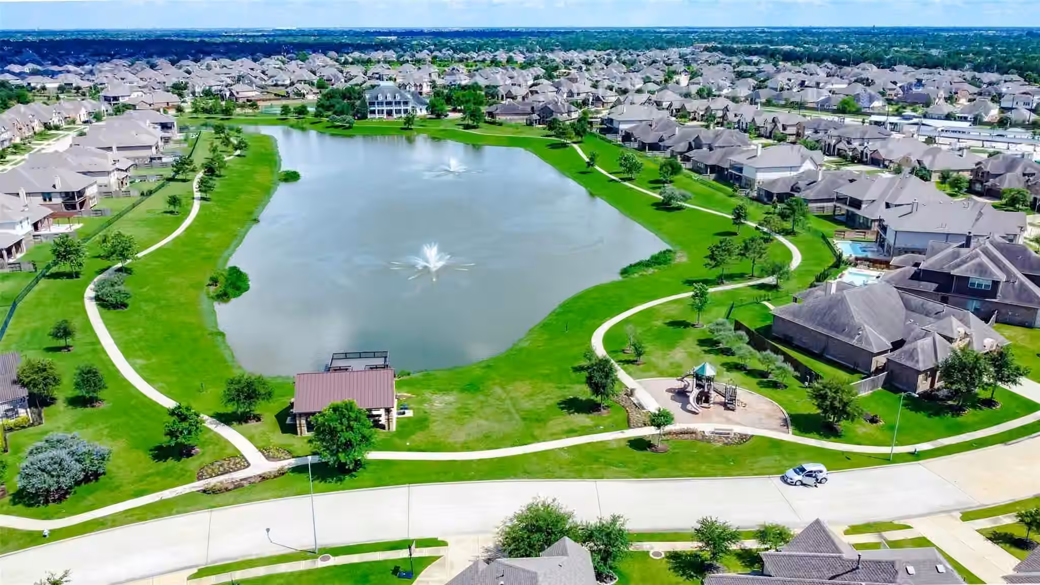 Photo 4 of 3914 Birdsall Falls Lane, Katy, TX