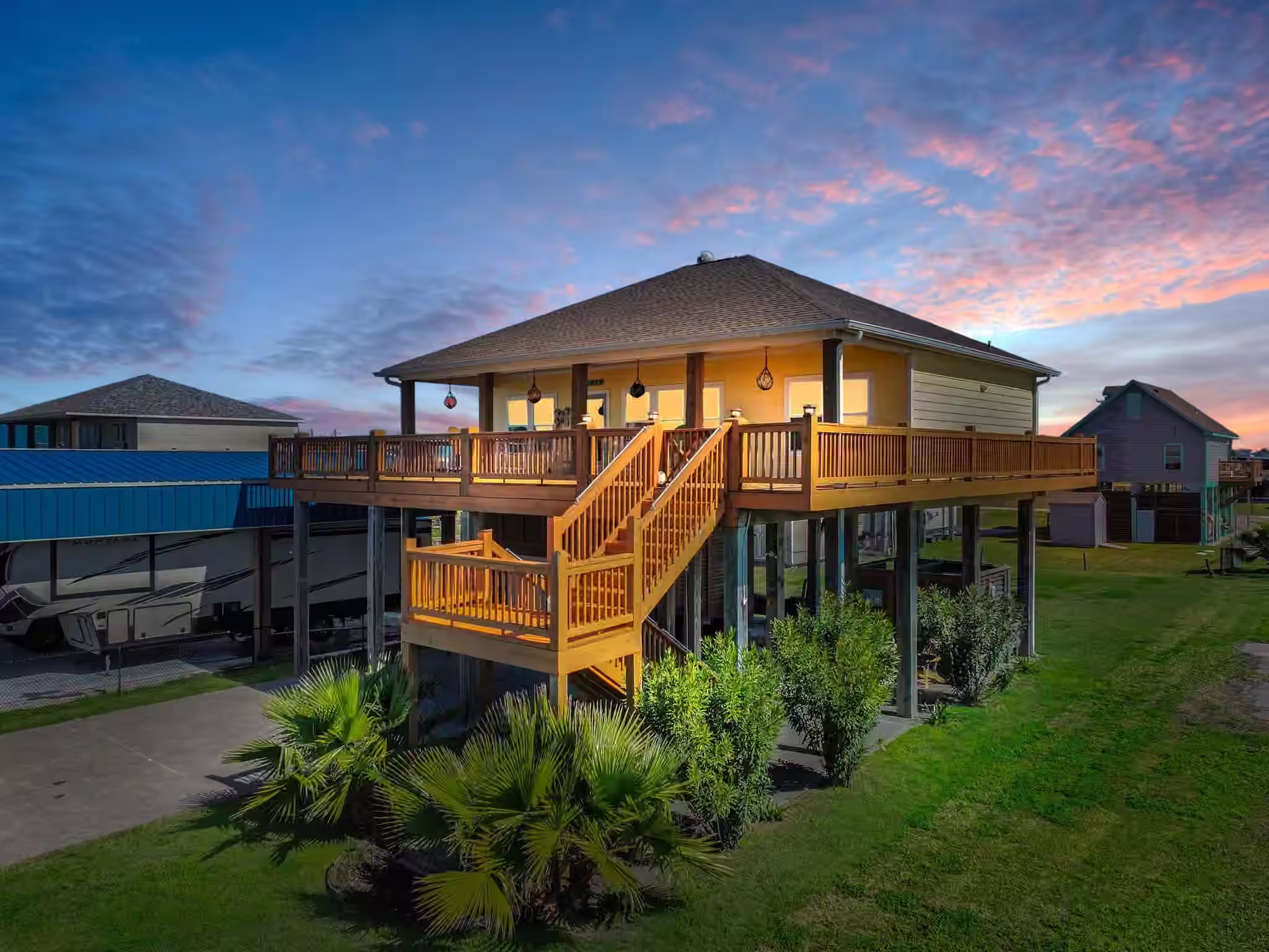 Photo of 938 S Sage Road, Crystal Beach, TX