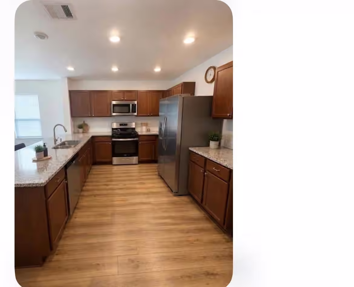 Photo 4 of 1322 Glendora Drive, Rosharon, TX