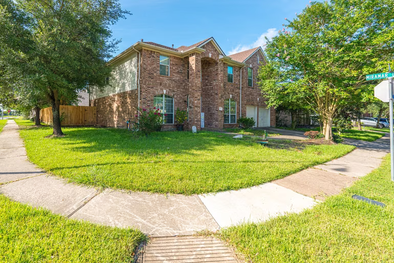 Photo of 8303 Hayden Cove Drive, Tomball, TX 77375