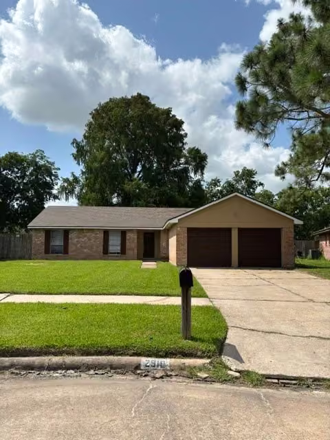 Photo of 2910 Heritage House Drive, Webster, TX