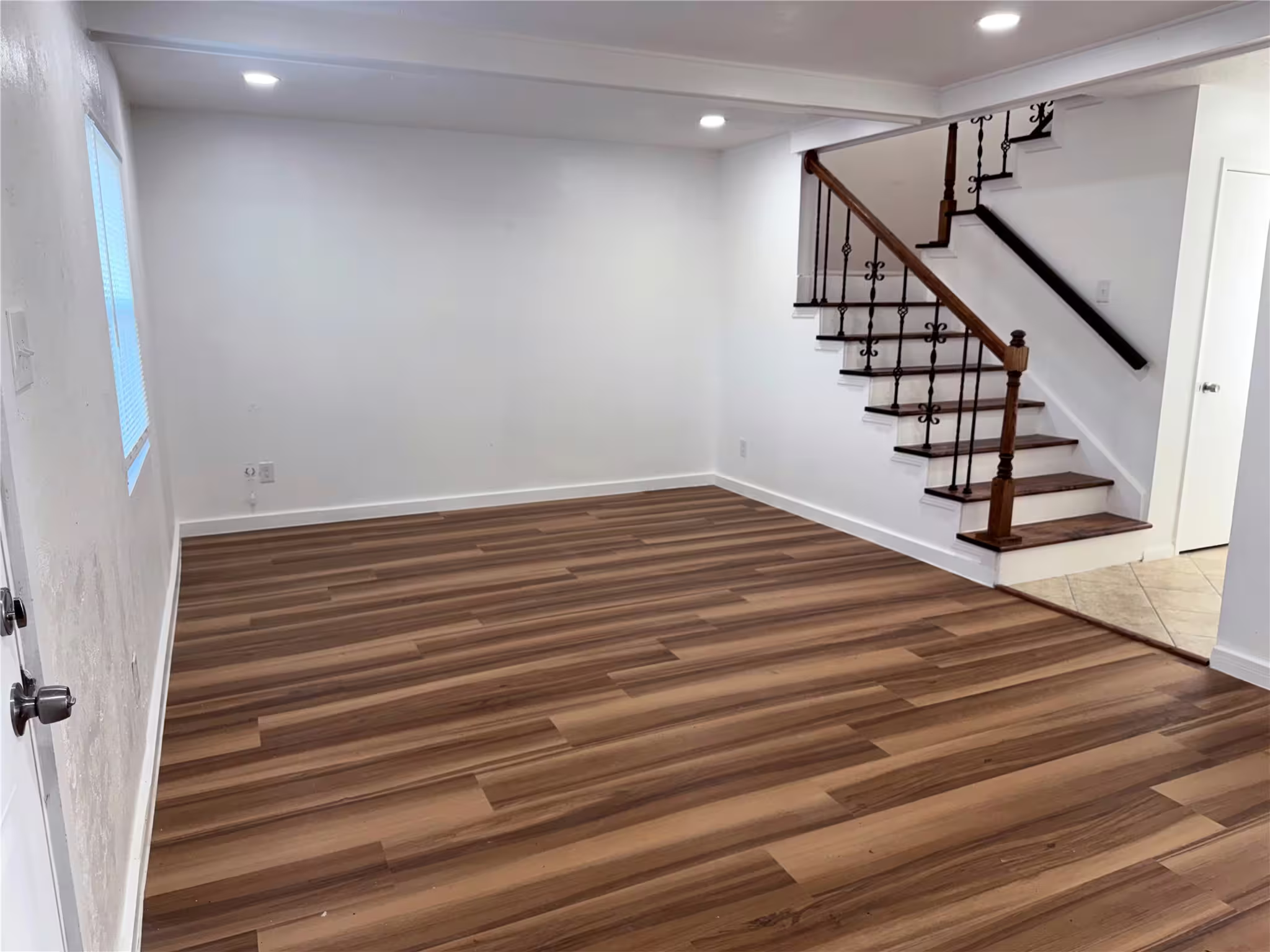Photo 4 of 1513 Cedar Cove Street, La Porte, TX