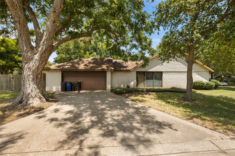 Photo 6 of 1103 Pecan Circle, Seabrook, TX