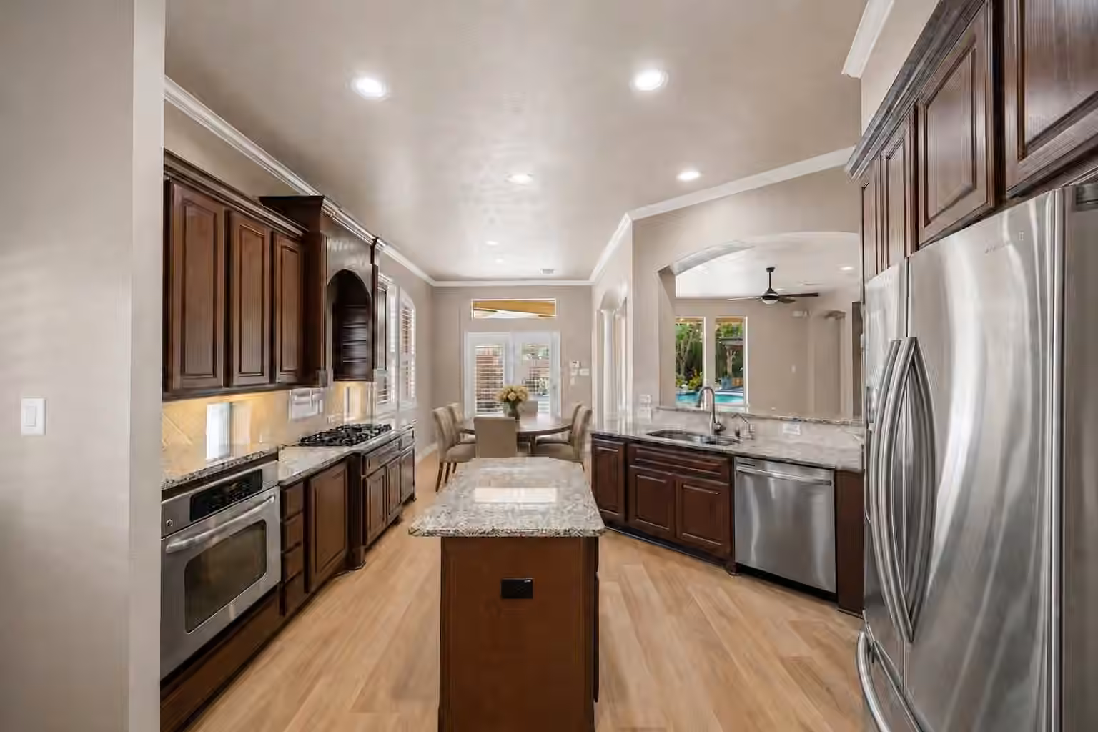 Photo 5 of 17615 Sunbriar Lane, Houston, TX