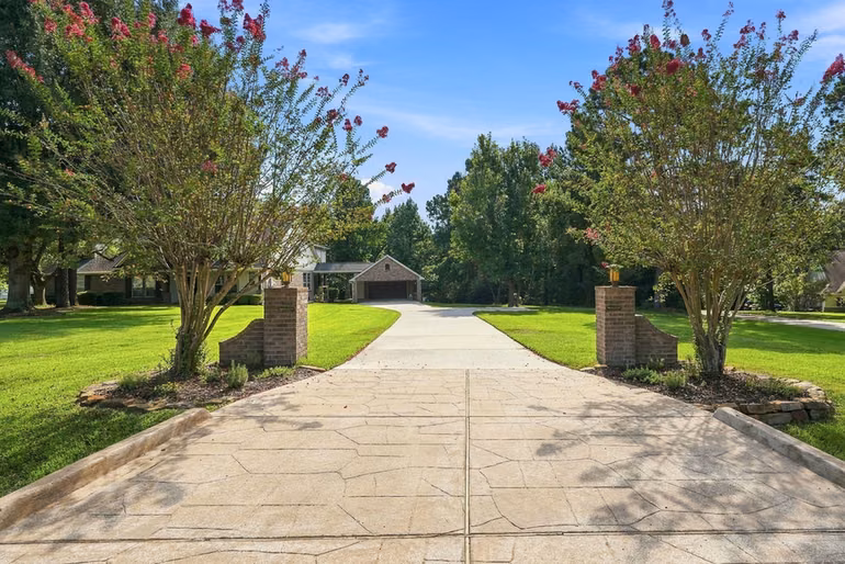 Photo 5 of 11455 Queensboro Court, Montgomery, TX