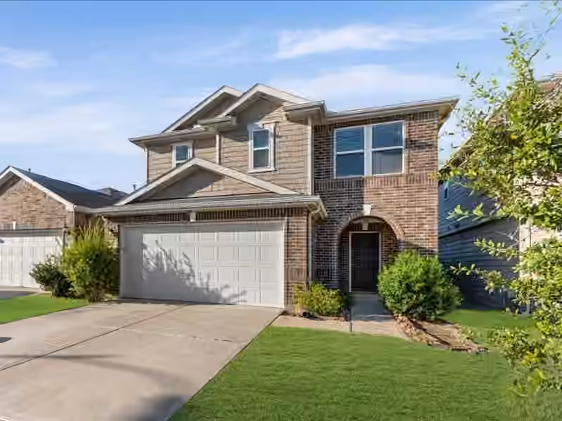 Photo 3 of 16614 Live Oak Canyon Drive, Houston, TX