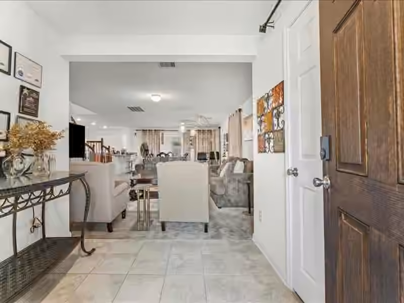 Photo 5 of 16614 Live Oak Canyon Drive, Houston, TX