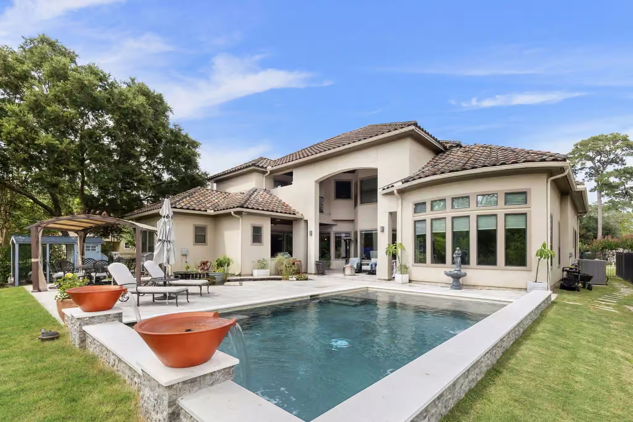 Photo 3 of 16015 Fawn Vista, Houston, TX
