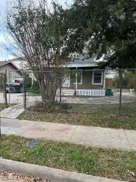 Photo of 3331 Kelton Street, Houston, TX 77021