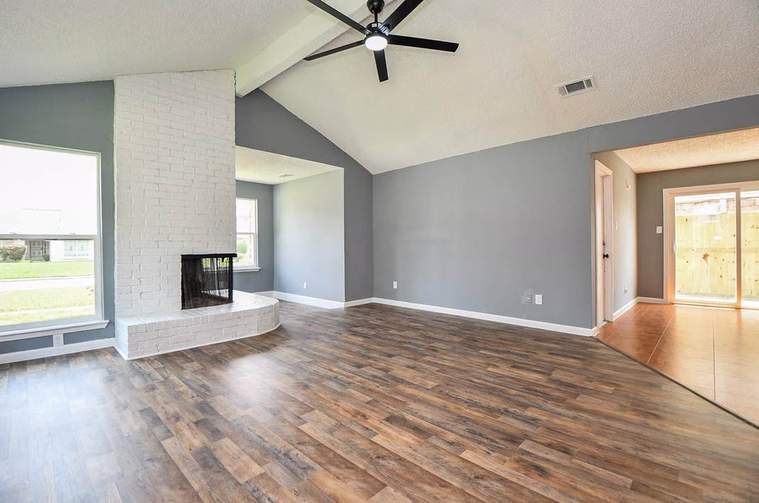 Photo 6 of 17022 Quail Park Drive, Missouri City, TX