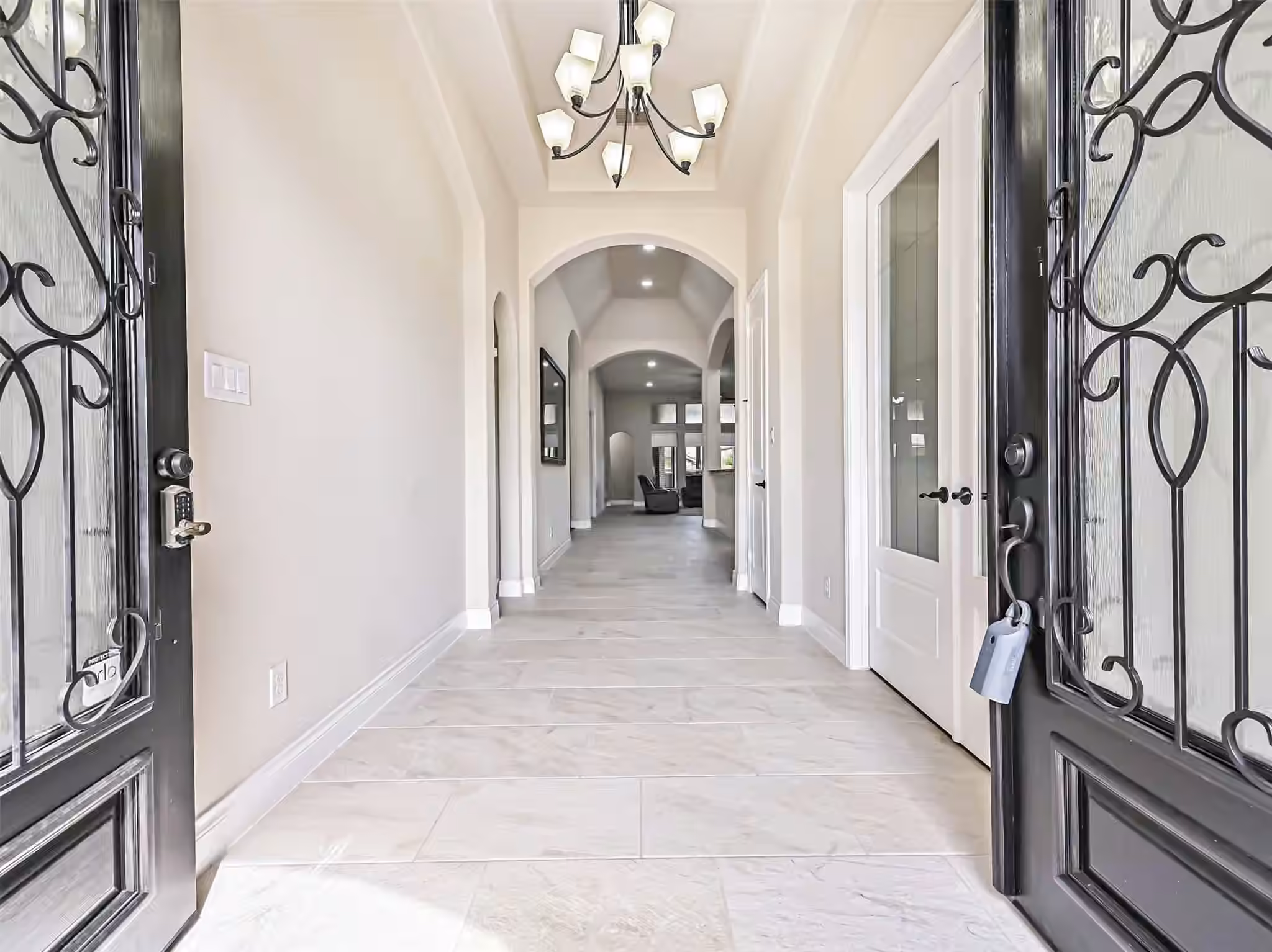 Photo 4 of 829 Sage Way Lane, Friendswood, TX