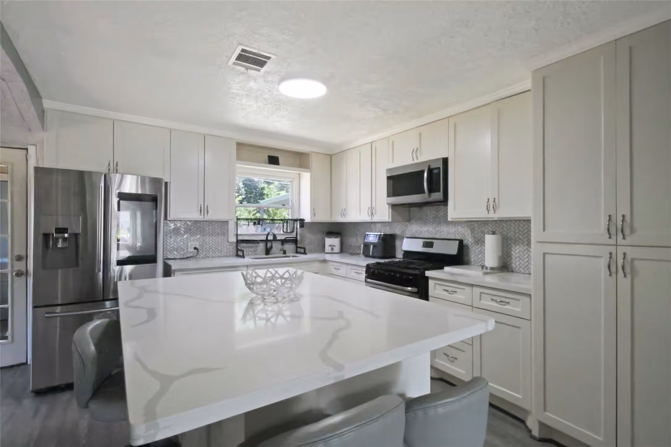Photo of 306 W Houston Avenue, Pasadena, TX 77502
