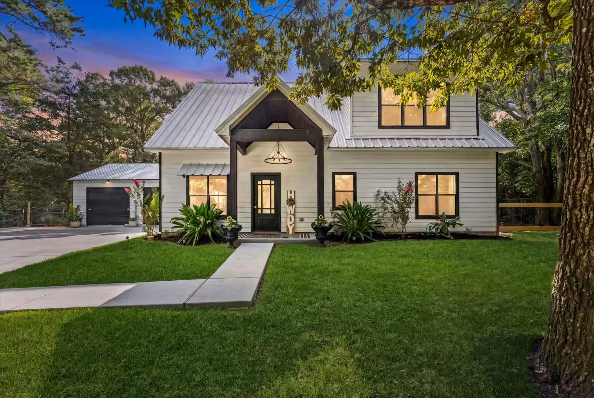 Photo of 6075 Highline Drive, Montgomery, TX 77316
