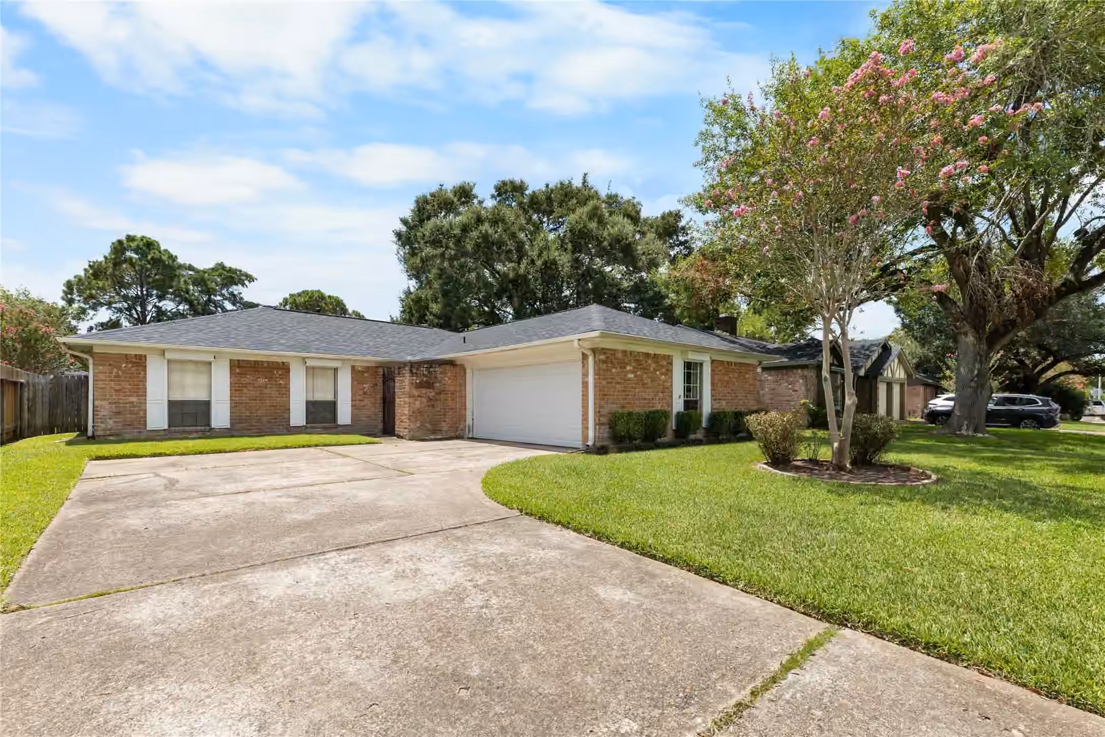 Photo of 16410 Hickory Knoll Drive, Houston, TX 77059