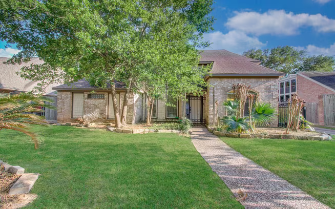 Photo of 11427 Highgrove Drive, Houston, TX 77077