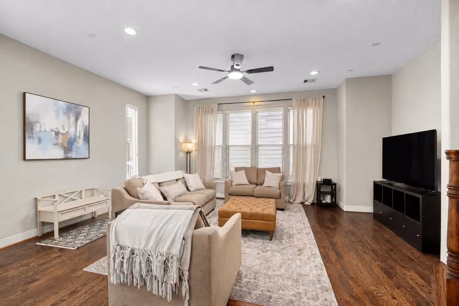 Photo 3 of 1314 W 21st Street B, Houston, TX