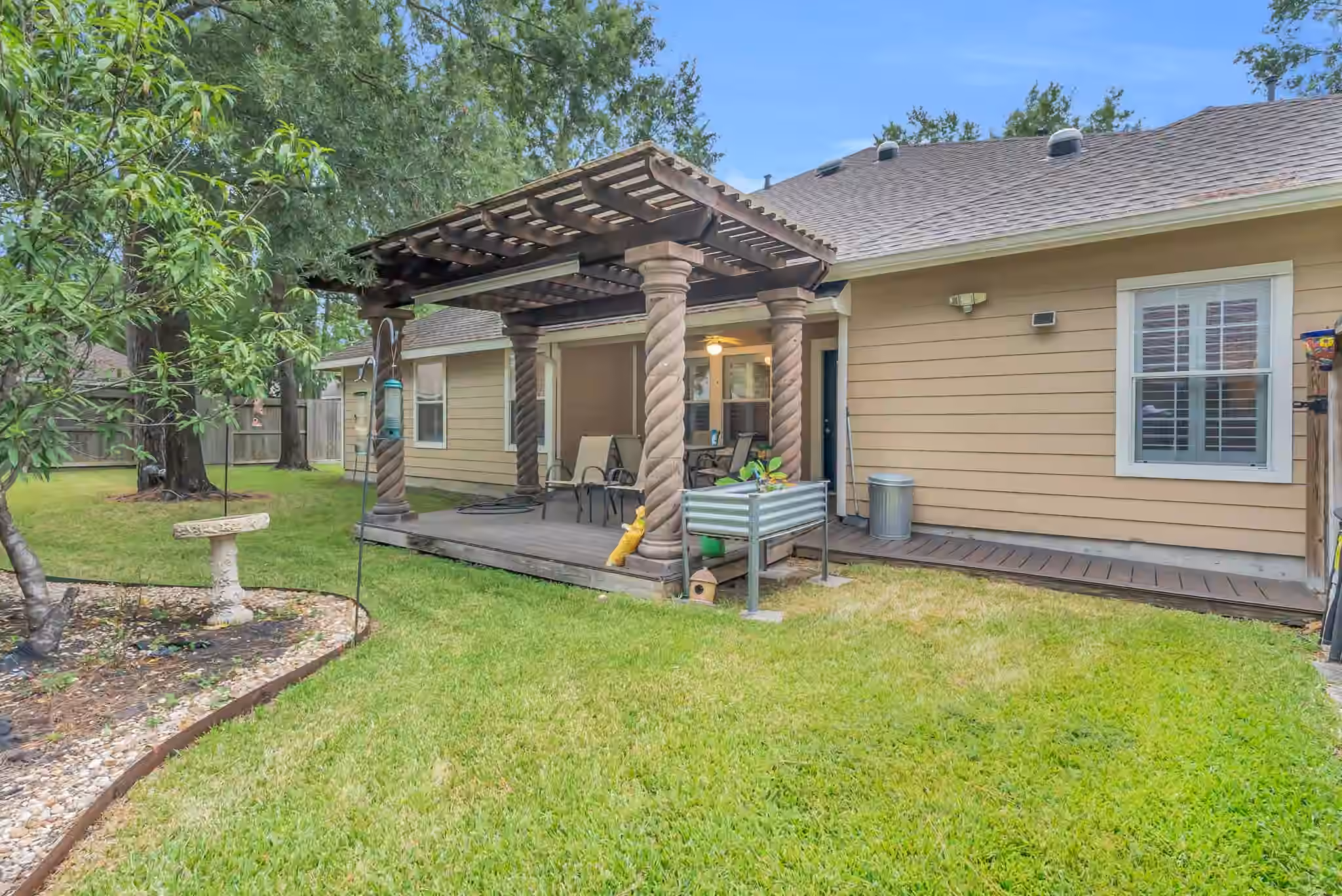 Photo 3 of 14 Trafalgar Place, Conroe, TX