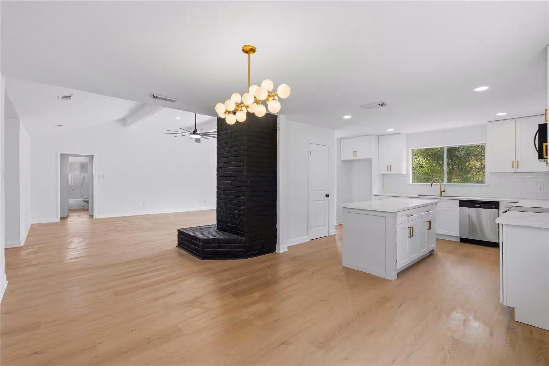 Photo 6 of 3715 Straightfork Drive, Houston, TX
