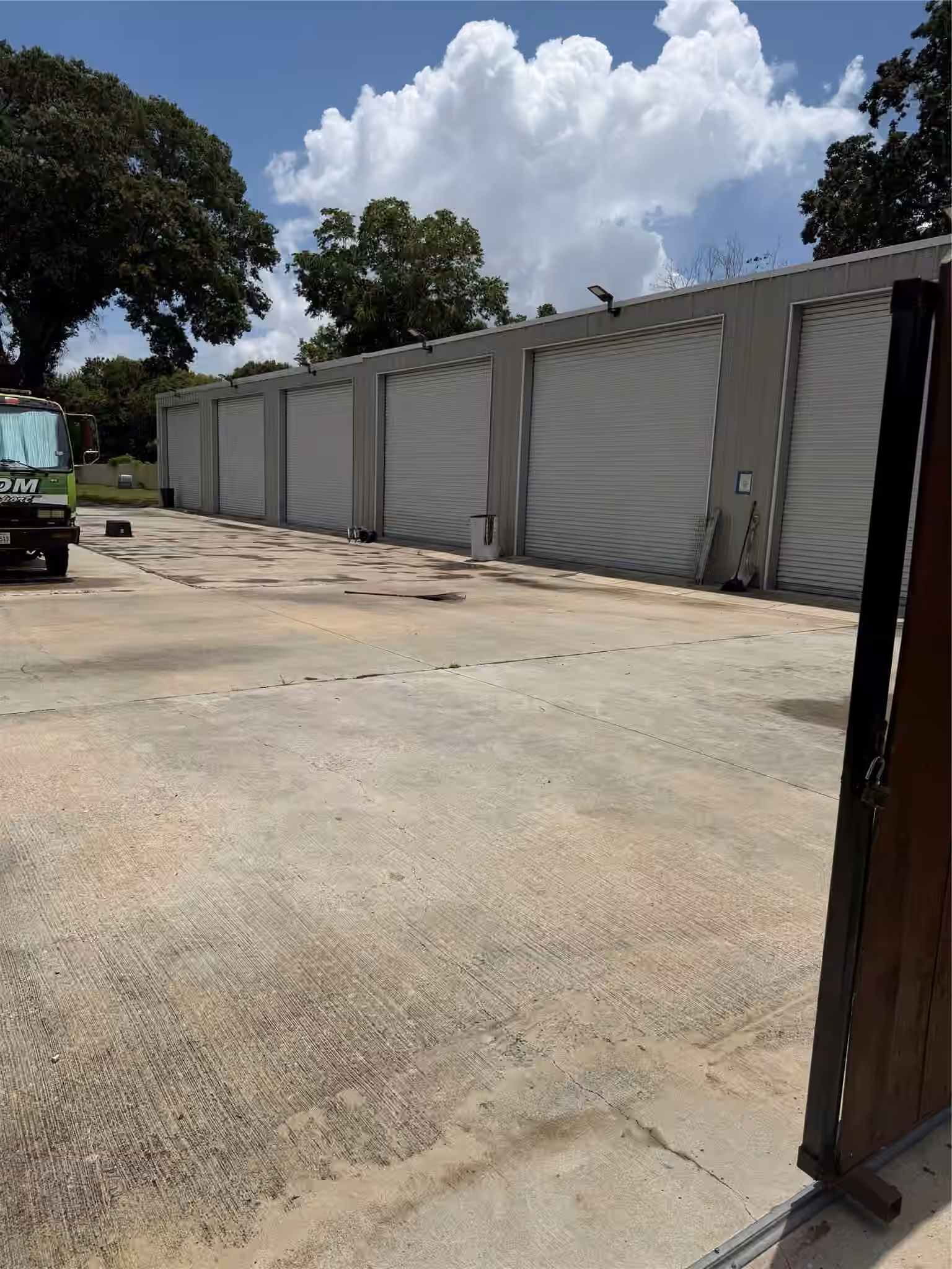 Photo 6 of 9727 Radio Street, Houston, TX