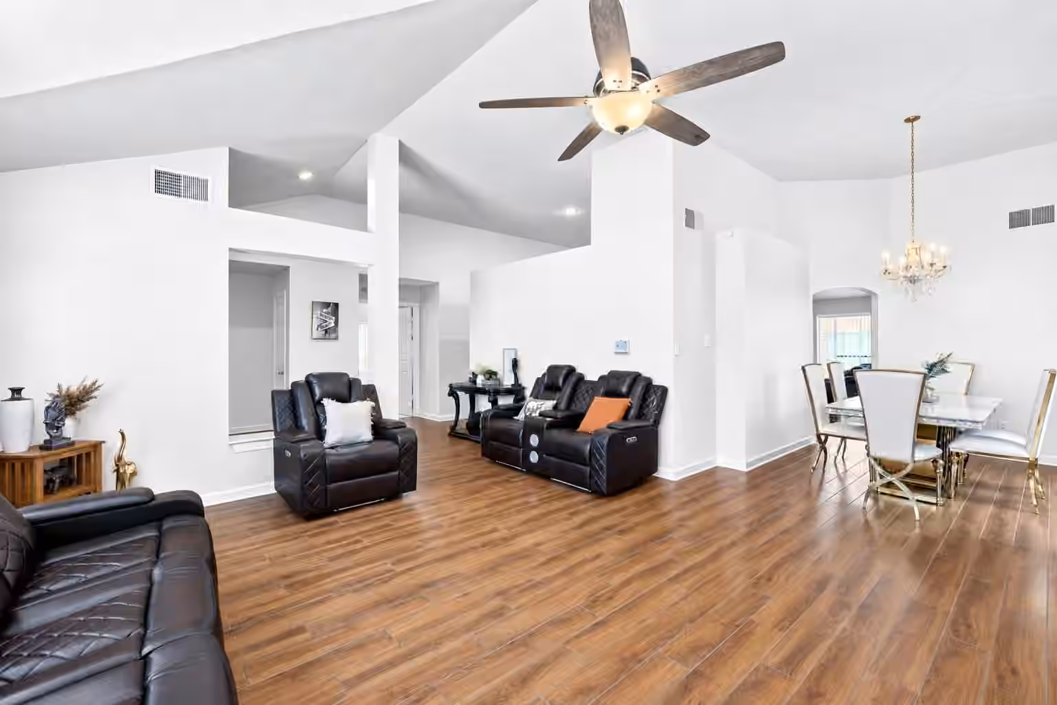 Photo 5 of 3635 Beckett Ridge Drive, Humble, TX