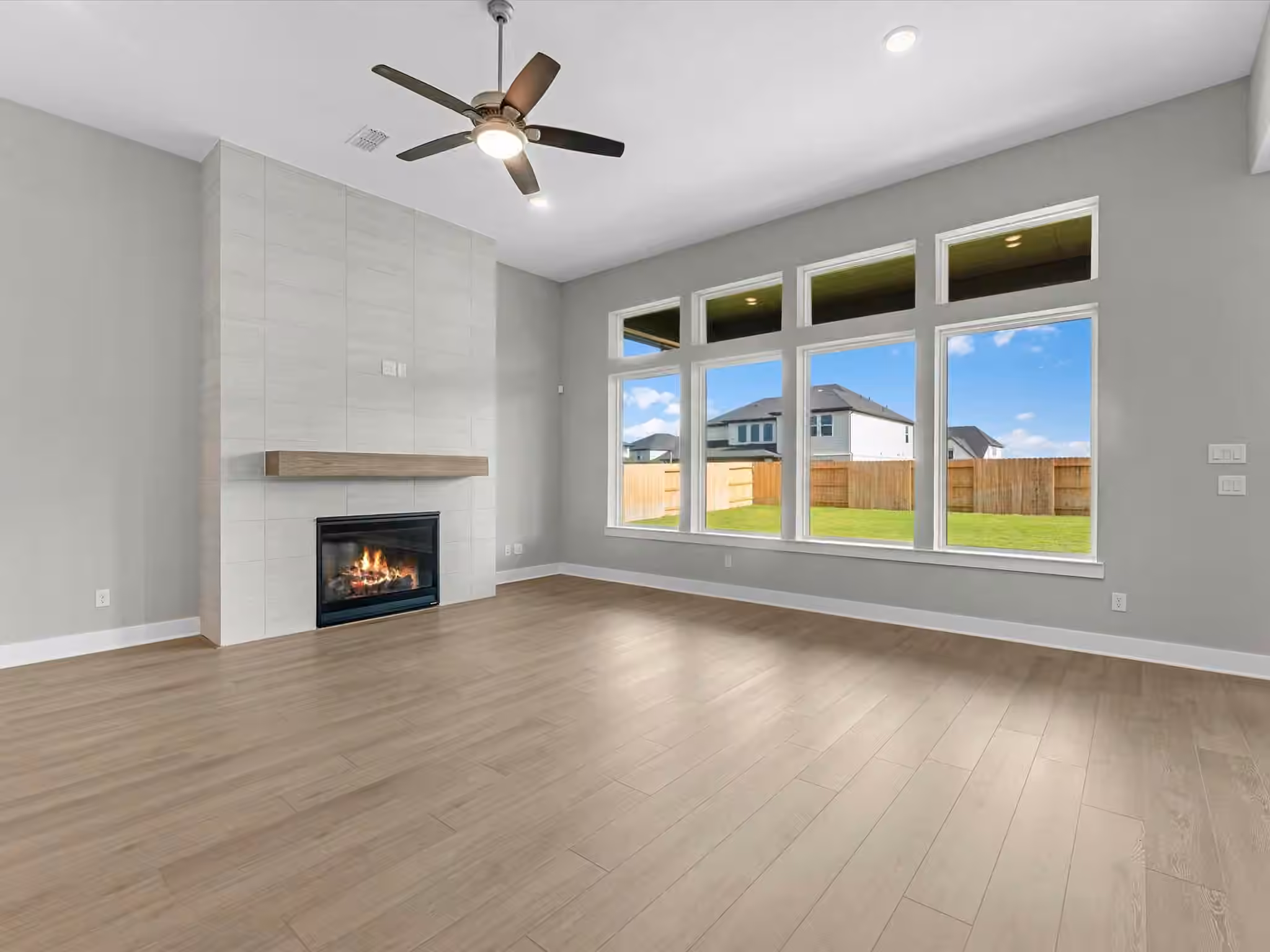 Photo 6 of 18422 Red Dahlia Road, Richmond, TX