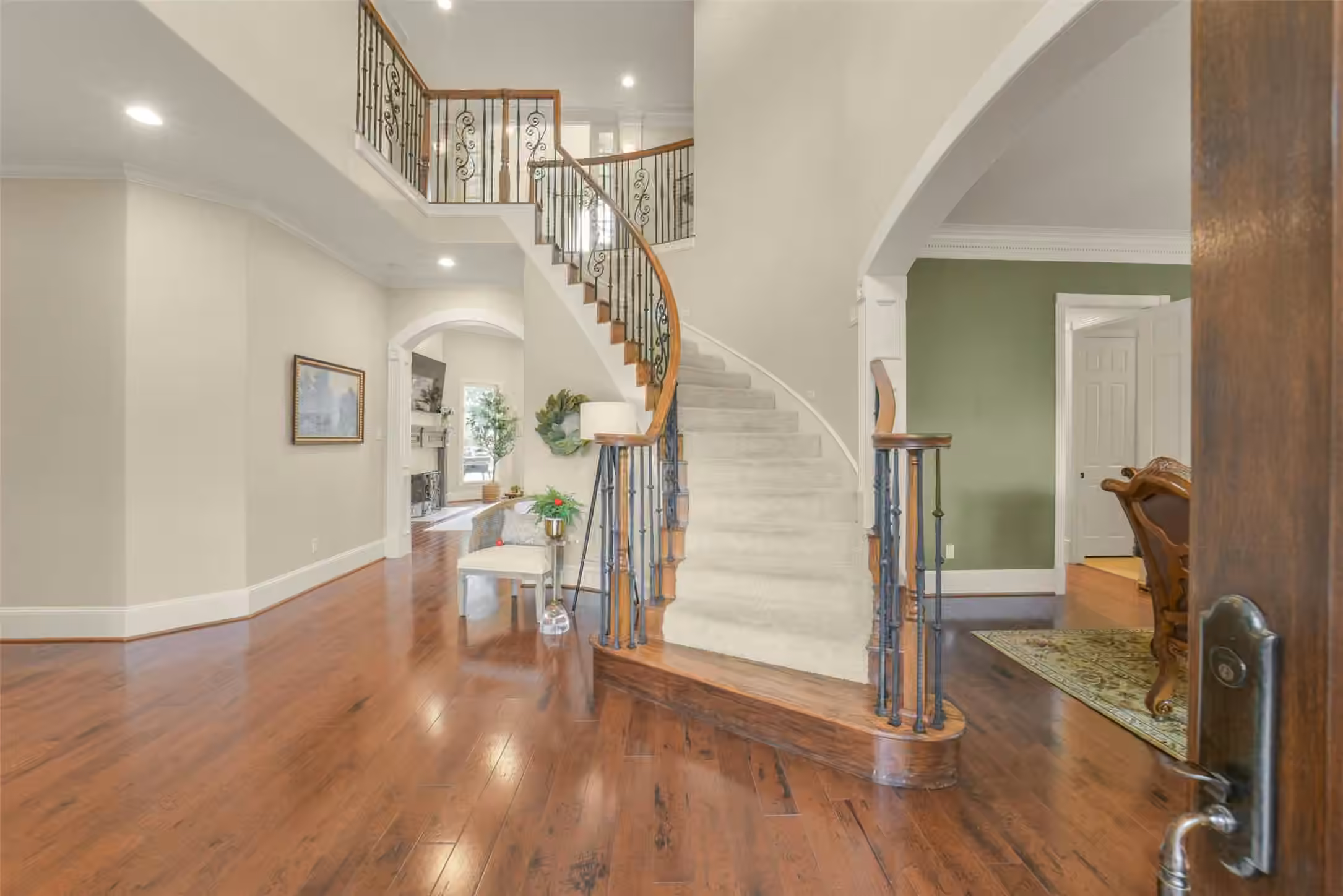 Photo 4 of 15219 Bandera Falls, Cypress, TX