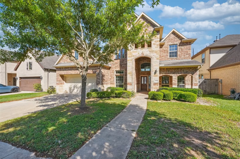 Photo of 4927 Blackwater Lane, Sugar Land, TX