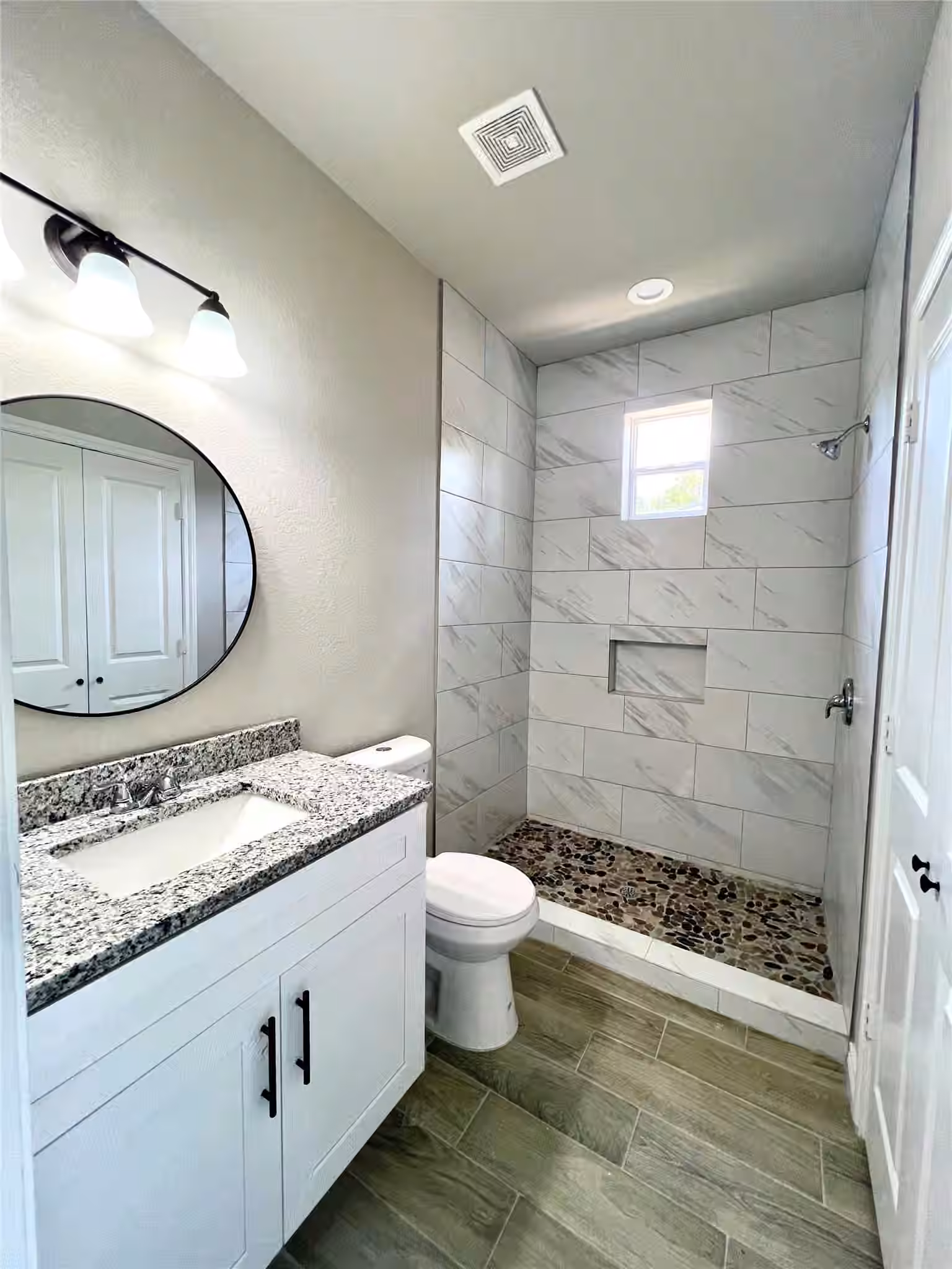 Photo 7 of 16393 Eastchase Street, Montgomery, TX